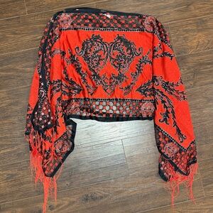 KOKOMO UNLIMITED RED BLACK SHAWL SCARF PONCHOS SHEER AREAS FRINGE ONE SIZE